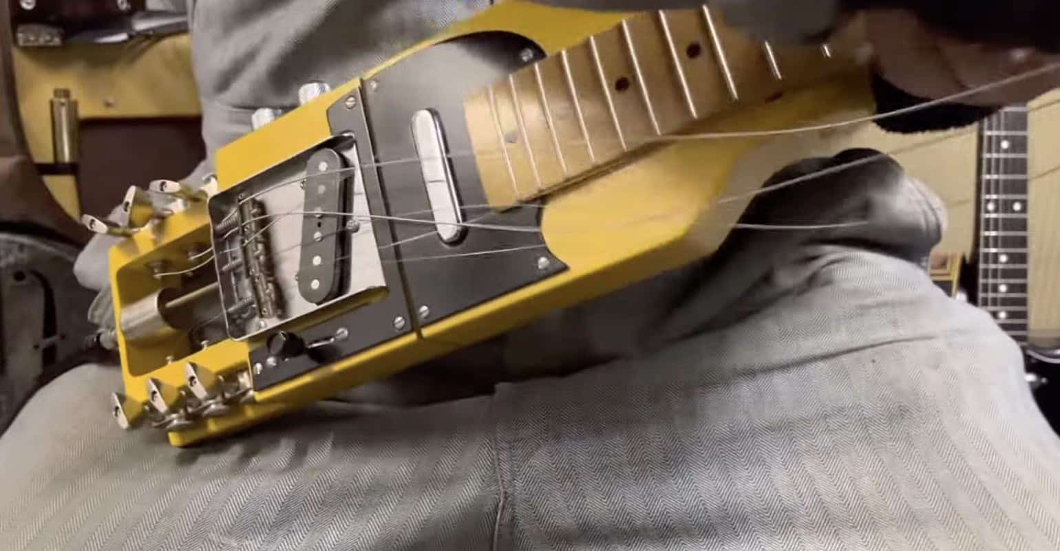 Telecaster inspired folding guitar